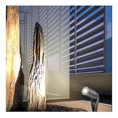 DC 24V 10W Led Spot Spike Yard Light RGBW 4in1 Przenośne wodoodporne oświetlenie zewnętrzne