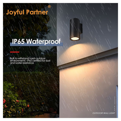 W górę i w dół zewnętrzna ściana zamontowana ze stopu aluminium 3000-6000K 18W 24W zewnętrzna lampa ścienna Cob LED Czarny kolor obudowy