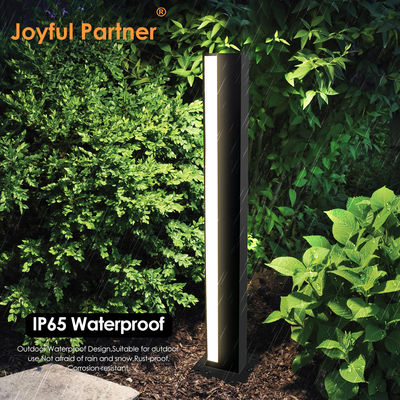 Zewnętrzne LED Boltard Light Square Aluminium Powder Coating CREE LED AC100-265V L110 * W110 * H900mm IP65 Rating do użytku na trawniku